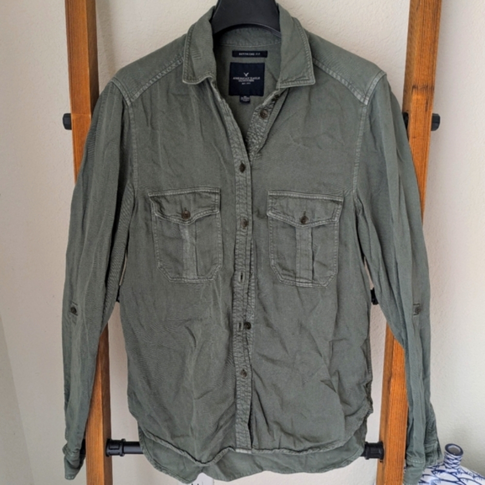 American Eagle Outfitters Women's Green Button-Up Shirt - Size XS